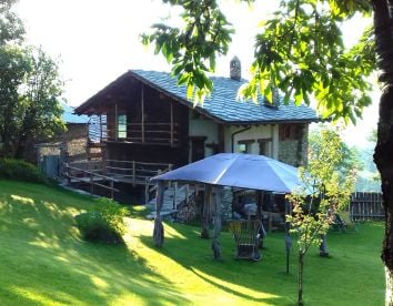 Casa Vacanze In Campagna CleMaison Antica Dimora - Gignod