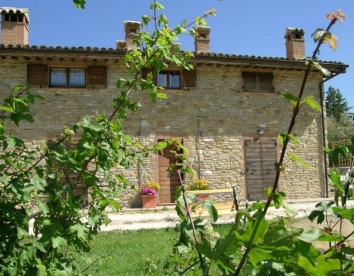 Casa Vacanze In Campagna I Girasoli Residence - Camerino