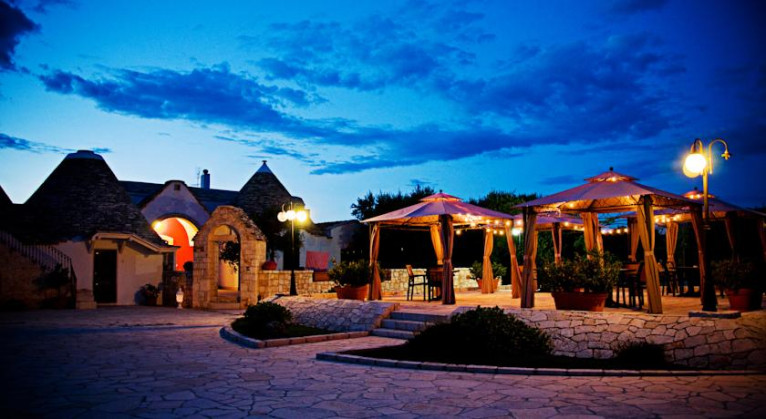 fascino antico trulli