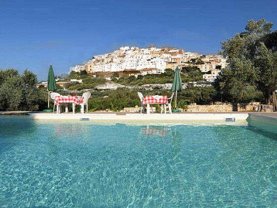 con piscina la piana degli ulivi