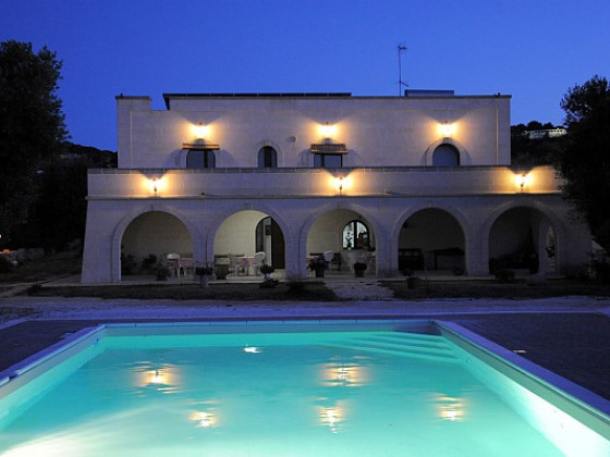 con piscina la piana degli ulivi