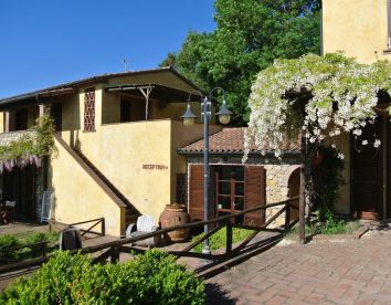 Casa-rural Borgo Di Monte Murlo - Montecatini Val Di Cecina