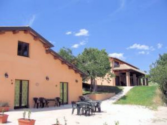 fattoria le origini bio agriturismo