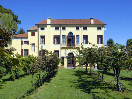 villa selvatico