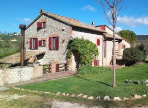 Agriturismo A Terni Con Piscina 47 Agriturismi Trovati