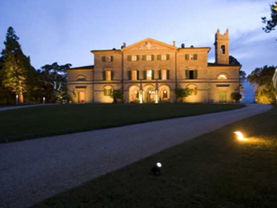 Villa Centofinestre